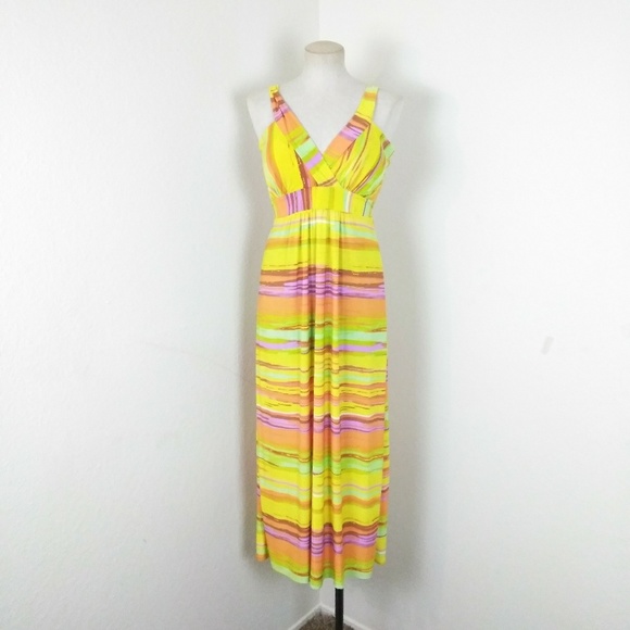 Pretty Young Thing Dresses & Skirts - Pretty Young Thing Elegant Summer Dress